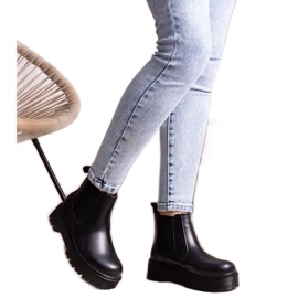 Schwarze Plateau-Stiefeletten von Lessay