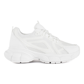 Weiße Turnschuhe mit dicker Sohle