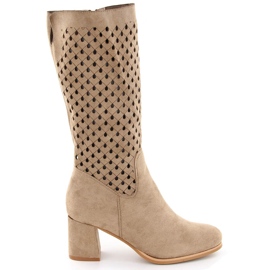 M. DASZYŃSKI Durchbrochene Damenstiefel aus Wildleder, beige M.Daszyński SA156-10B