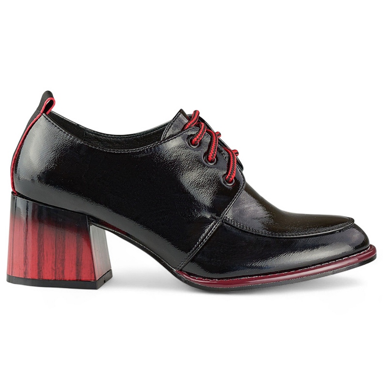 Lackierte schwarze Stiefeletten auf rotem Absatz, elegante Damenschuhe