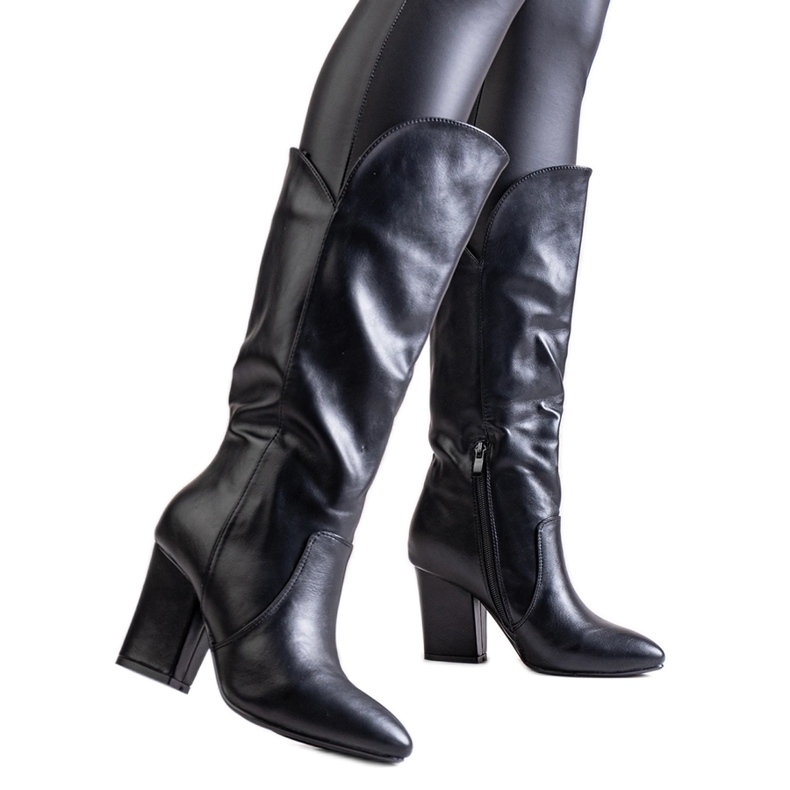 Schwarze Stiefel mit hohen Absätzen aus Amare-Öko-Leder