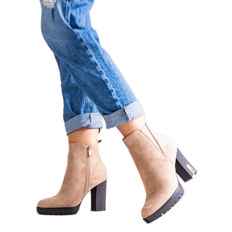 Beige Stiefeletten mit Strasssteinen von Hayet