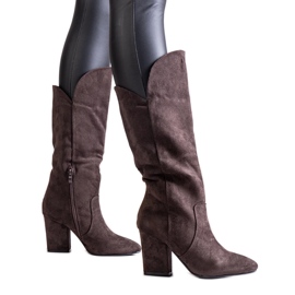 Braune Amare-Stiefel mit hohen Absätzen