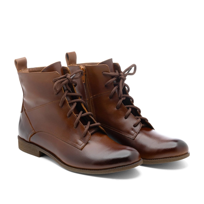 BUTDAM Schnürstiefel aus Leder Trw, braunes Gesicht