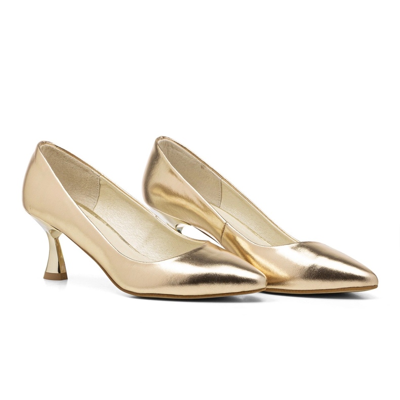 BUTDAM Niedrige Anna-Pumps aus goldenem Leder für den Tanz
