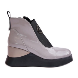 Lackstiefel mit Keilabsatz, isoliert, Vinceza 66703, Grau