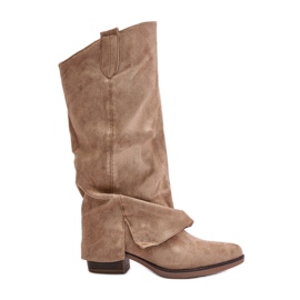 Beige Damenstiefel mit niedrigem Absatz und hochgeschlagenem Schaft Stinova