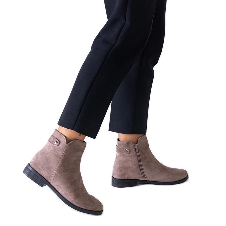 Braune klassische Stiefeletten aus Pereia-Öko-Wildleder