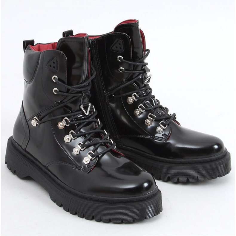 Kari Schwarze Schnürstiefeletten – Inello