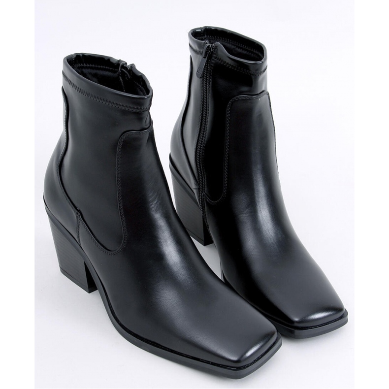 Arya Schwarze Stiefeletten mit hohem Absatz – Inello