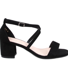 Schwarze Sandalen mit niedrigem Absatz