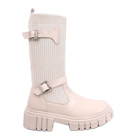 Reitstiefel mit flexiblem Obermaterial in Beige
