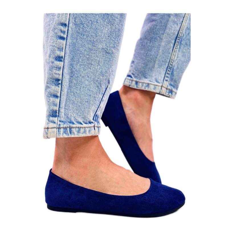 Klassische Ballerinas aus blauem Wildleder