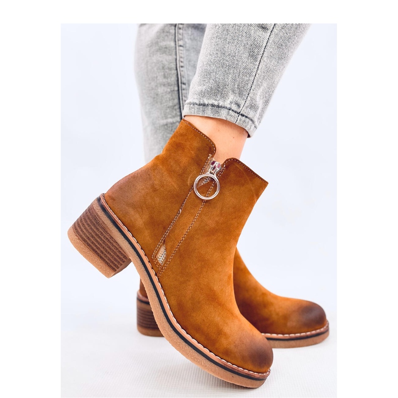 Levere Camel Nubuk-Stiefeletten mit niedrigem Absatz – Inello braun
