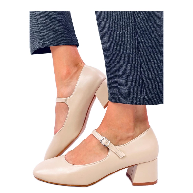 Pumps mit hohem Absatz im Mary-Jane-Stil in Beige