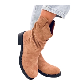 Vashtis Camel Wildleder flache Stiefeletten – Inello braun