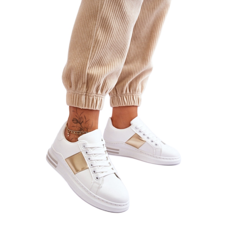 Step in style Sportschuhe Modell Follow Me 2256 Weiß/Gold – Treten Sie ein mit Stil