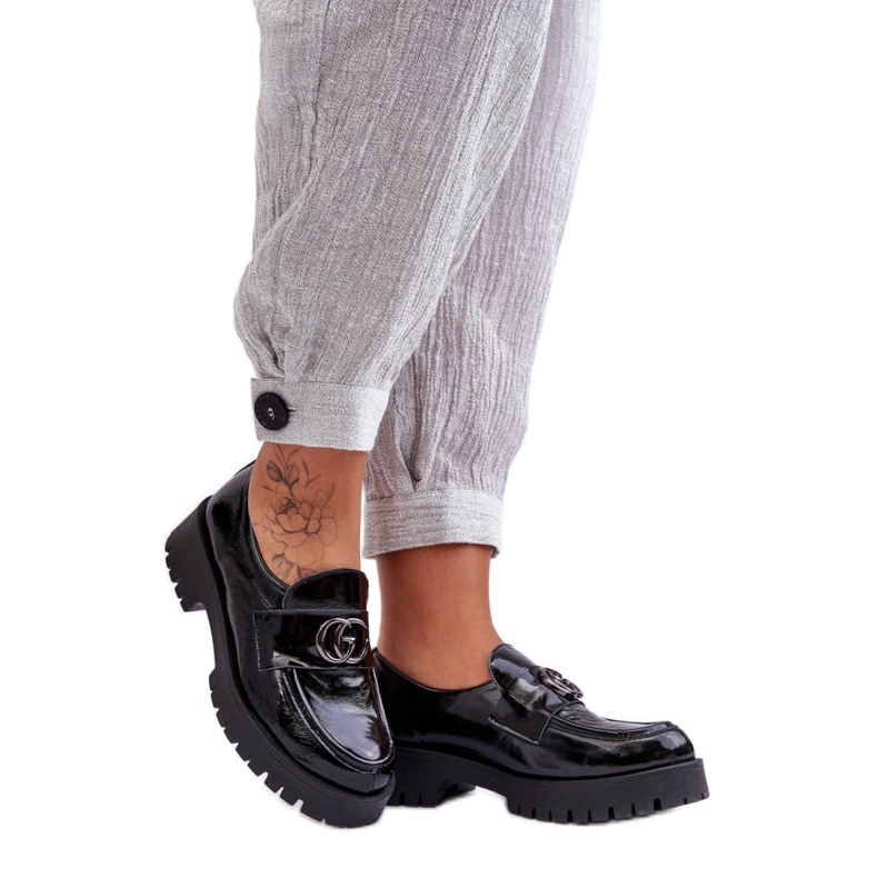 Schwarze Lacklederschuhe für Damen