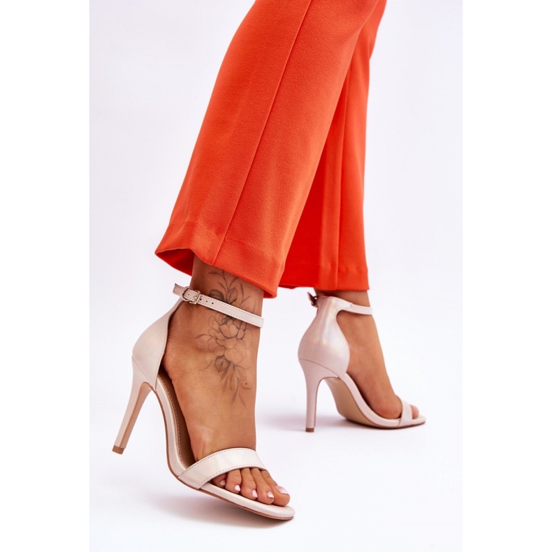 Step in style Sandalen Modell Rayden 23-20210 Beige – Treten Sie ein mit Stil