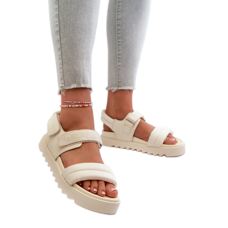 Step in style Sandalen Modell Big Star NN274751 Beige – Treten Sie ein mit Stil