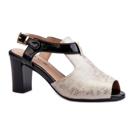 Step in style Sandalen Modell Queenmarie ASA228-3 Gold/Schwarz – Treten Sie mit Stil ein gelb