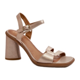 Step in style Sandalen Modell Maciejka 06029-25 Gold – Treten Sie ein mit Stil gelb