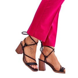 Step in style Sandalen Modell Seyna H8-380 Schwarz – Treten Sie mit Stil ein