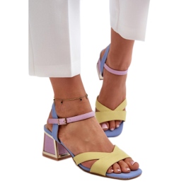 Step in style Sandalen Modell Da CR482 Gelb – Treten Sie mit Stil ein