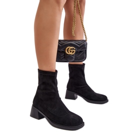 Step in style Stiefel Modell Aphroteia 23BT35-6449 Schwarzes Wildleder – Treten Sie ein mit Stil