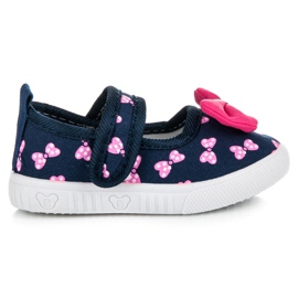 Turnschuhe mit Schleife blau