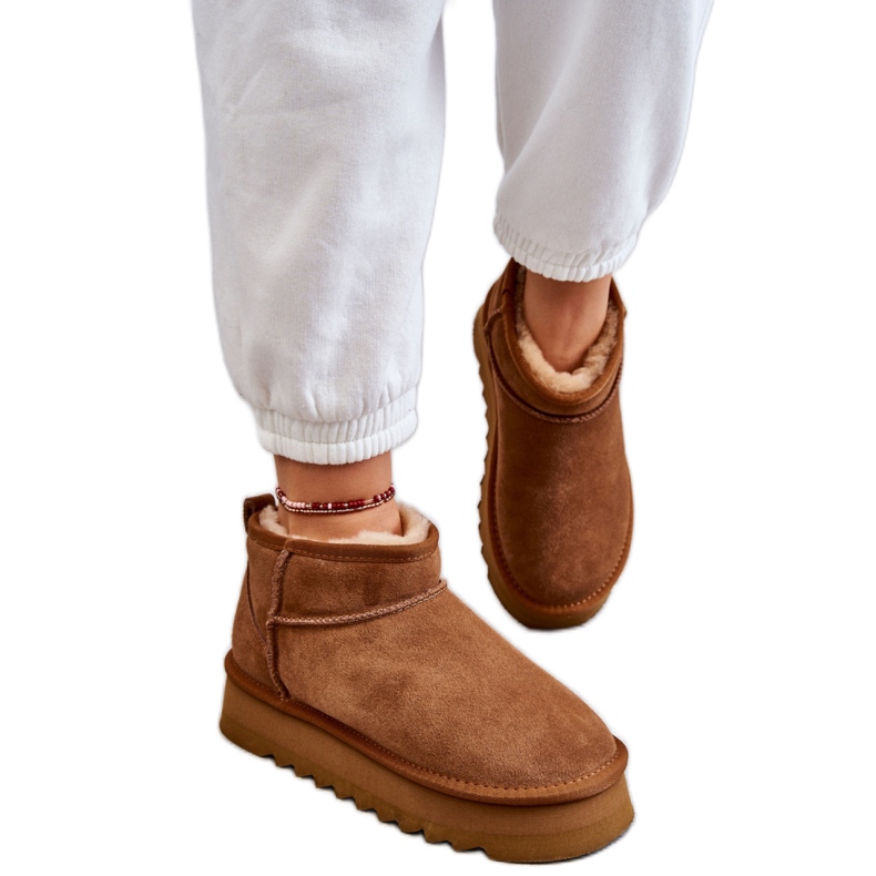 Damen-Schneestiefel aus Wildleder in Camel beige