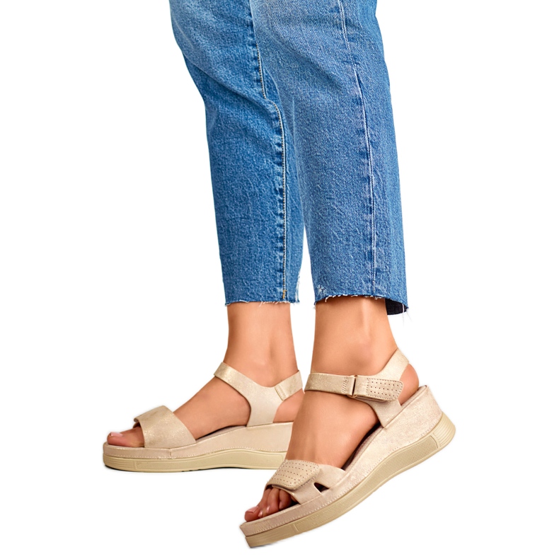 Damen-Keilsandalen YQ-125GO, Beige