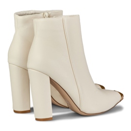 Stiefel Modell MS2055BE Beige - PRIMO