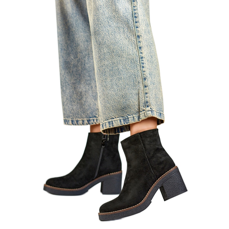 Isolierte Damenstiefel 9613B schwarz