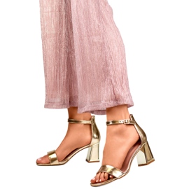 Damensandalen 0696GO Gold gelb