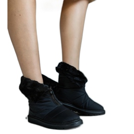 Schwarze isolierte Schneestiefel mit Edidda-Kragen