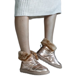 Edidda goldene isolierte Schneestiefel mit Kragen