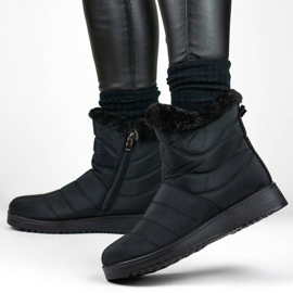 Isolierte Damen-Schneestiefel mit Fell, schwarz W76B