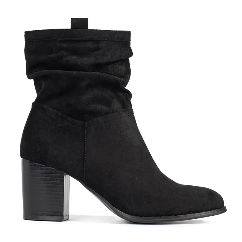 Schwarze Wildlederstiefel für Damen am Pfosten