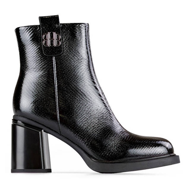 Isolierte Damen-Stiefeletten aus Lackleder, schwarz 25-66670B