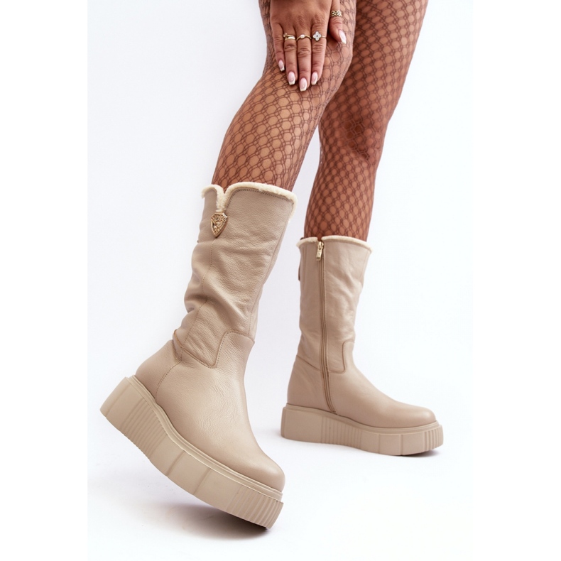 Modell 70121 Beige Stiefel