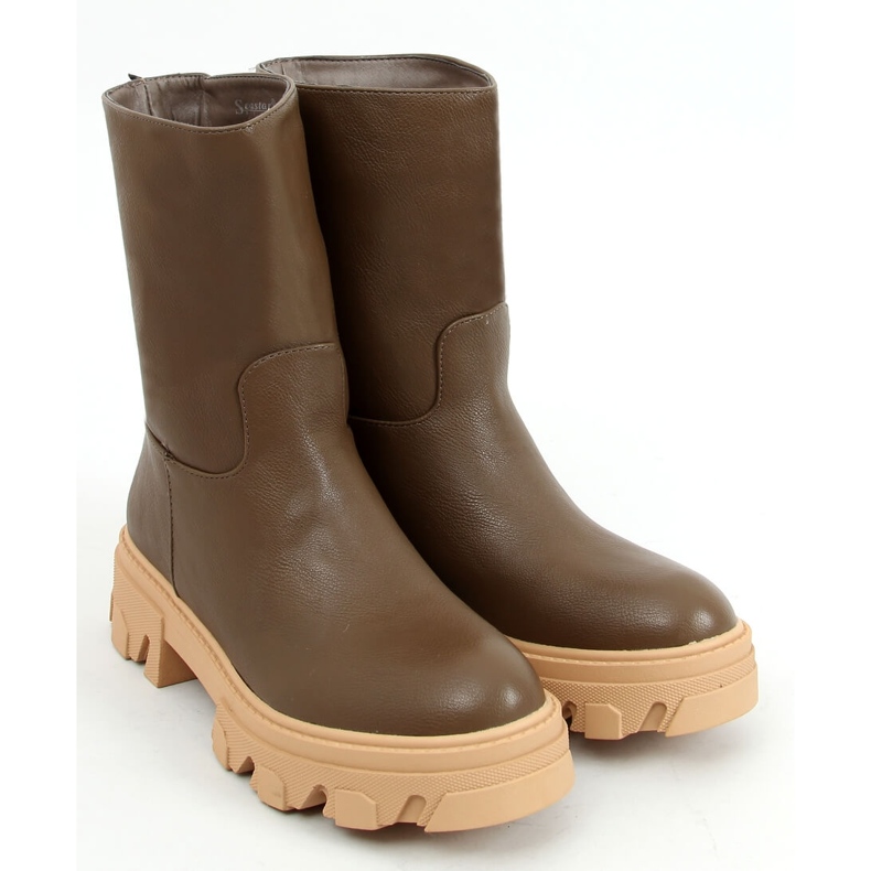 Damenstiefel mit geradem Schaft in Grün