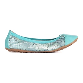Blaue Ballerinas mit Schlangenmuster und Schleife