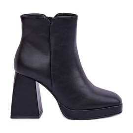 Schwarze Stiefeletten aus Öko-Leder mit hohem Absatz