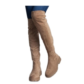 Braune lange Stiefel mit flacher Sohle von Tromi - Solea