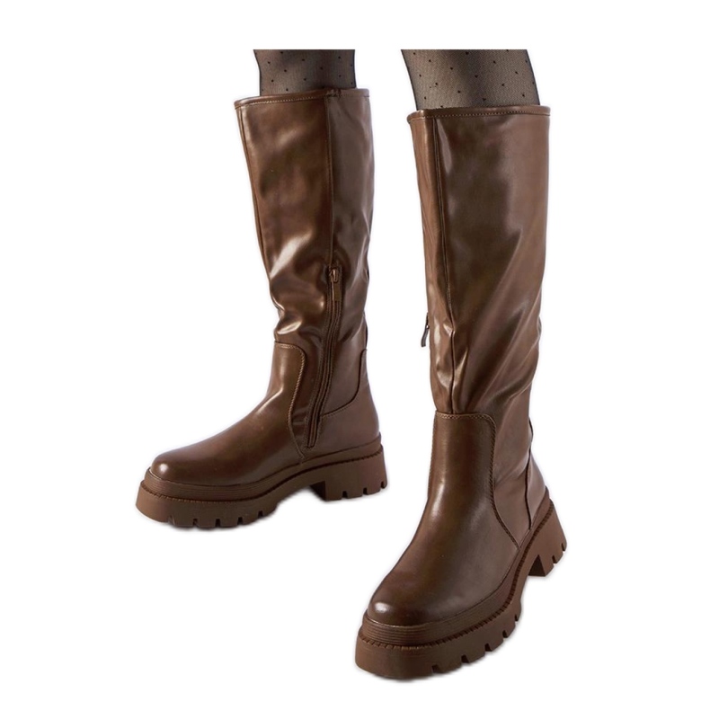 Braune, flache, klassische Stiefel von Christien - Solea