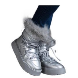 Silberne isolierte Schneestiefel mit Fell Arilla - Solea grau