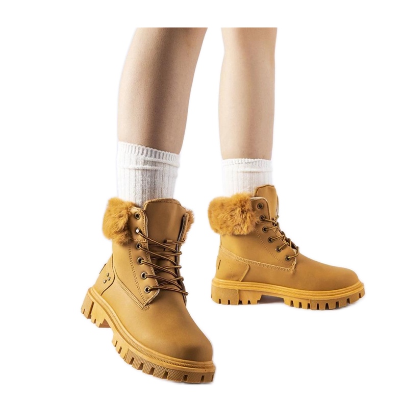 Braune Stiefel mit Zierfell von Albert - Solea