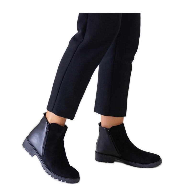 Schwarze Plateau-Stiefeletten aus Öko-Wildleder Kirla - Solea