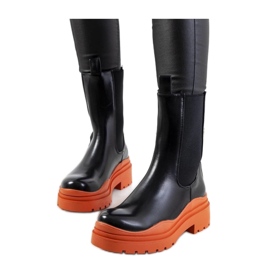 Schwarze Stiefeletten mit orangefarbener Sohle Nester - Solea